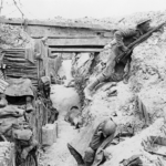 01-Soldati britannici in trincea nella Somme, 1916