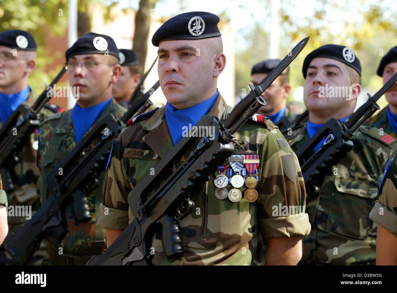 dpa-soldiers-of-the-eurocorps-stand-at-attention-during-the-ceremony-D3BW5G